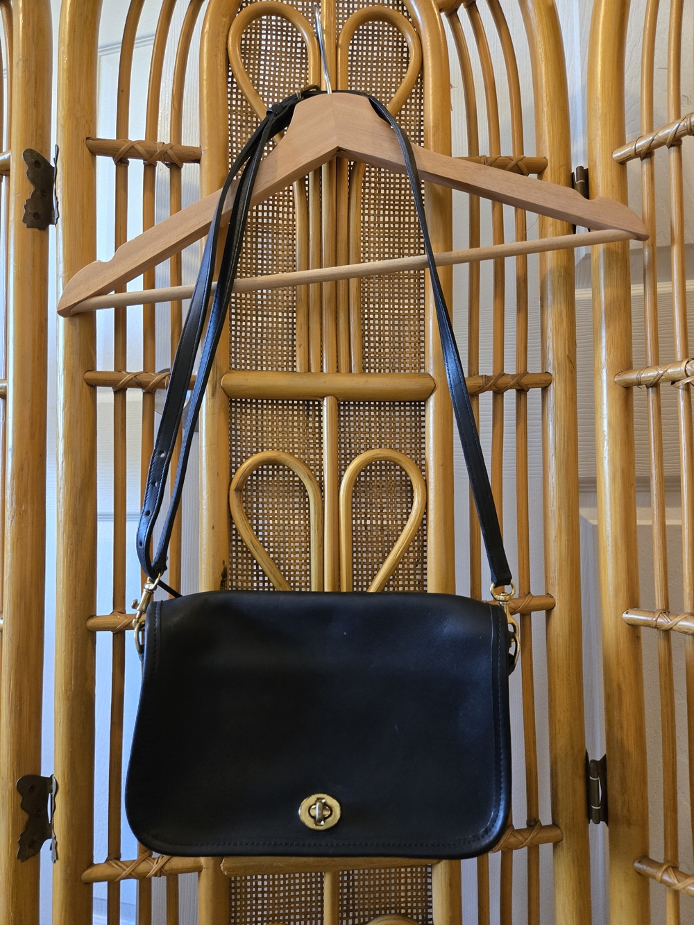 Vintage Coach Black Penny Pocket Purse